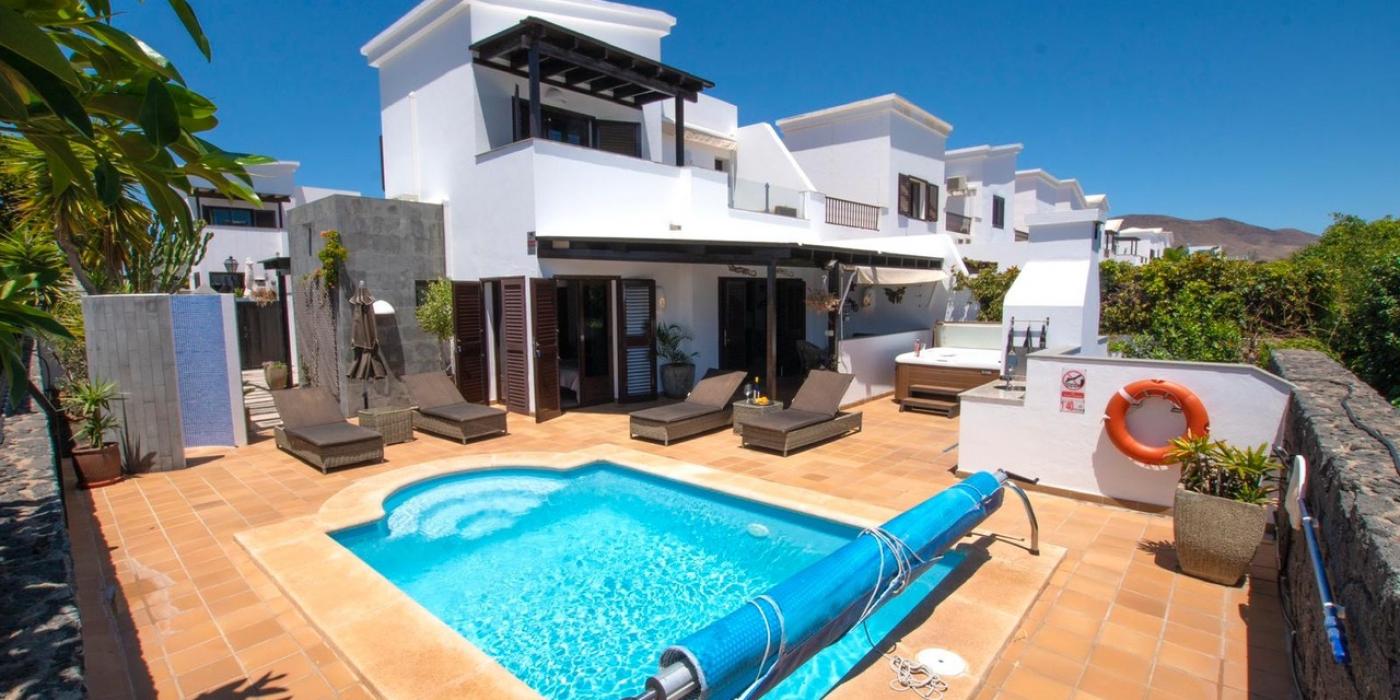 Luxuri&ouml;sen Villa in Playa Blanca