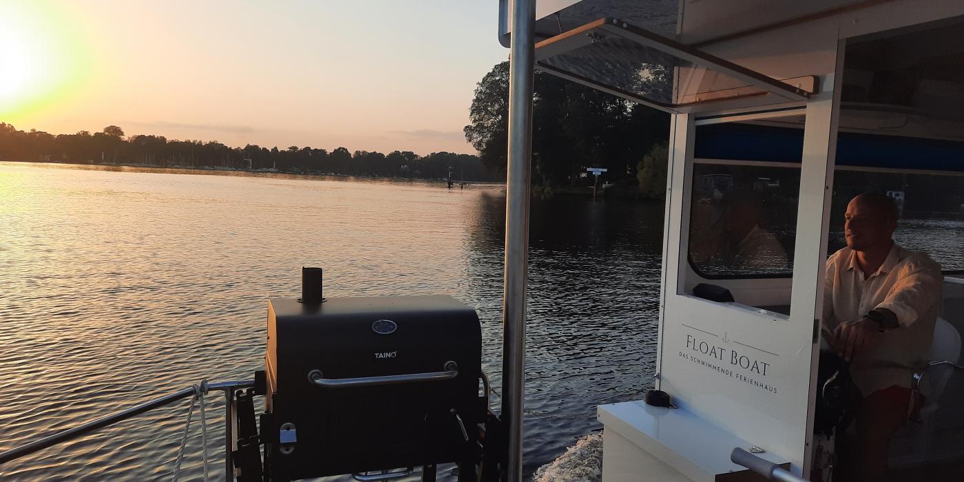 Führerscheinfreies Hausboot Berlin 